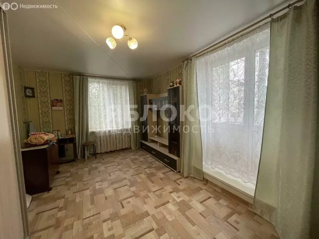 1-комнатная квартира: Березники, улица Пятилетки, 113 (33.4 м) - Фото 0