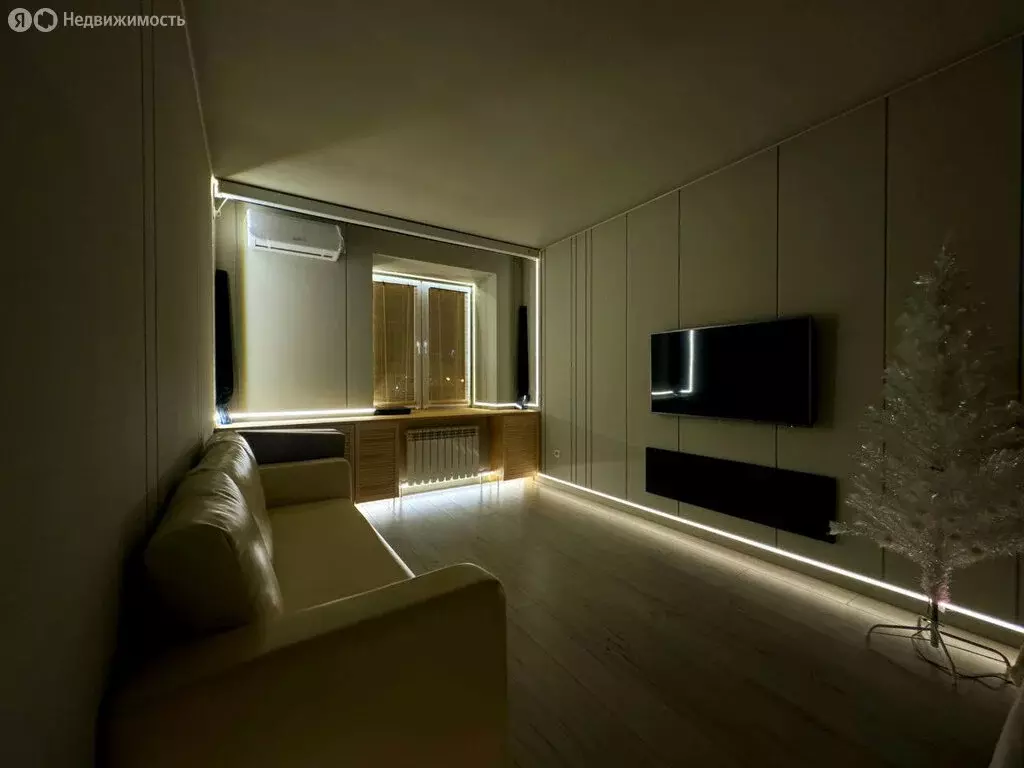 2-комнатная квартира: Казань, улица Серова, 28А (57 м) - Фото 1