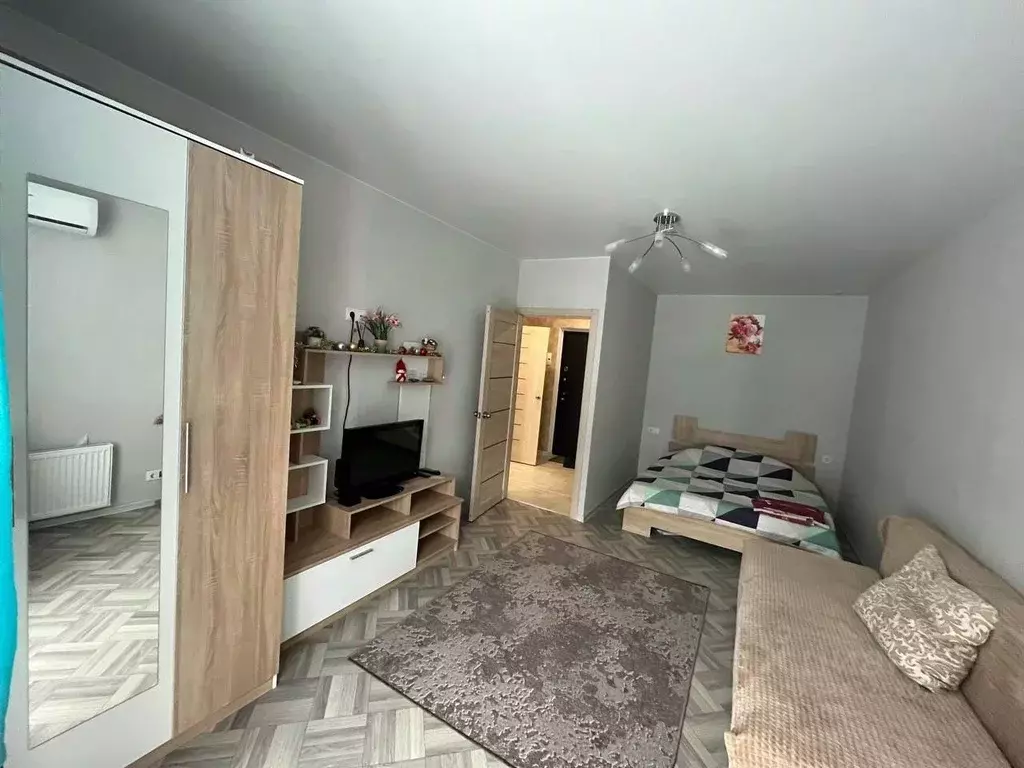 1-к кв. Волгоградская область, Волгоград ул. Расула Гамзатова, 7 (39.0 ... - Фото 2