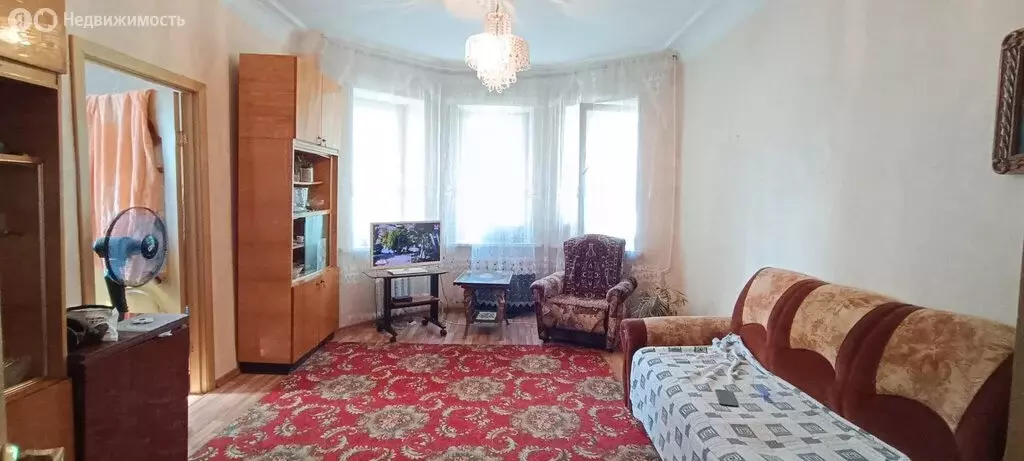 2-комнатная квартира: Арсеньев, проспект Горького, 9 (46.8 м) - Фото 1