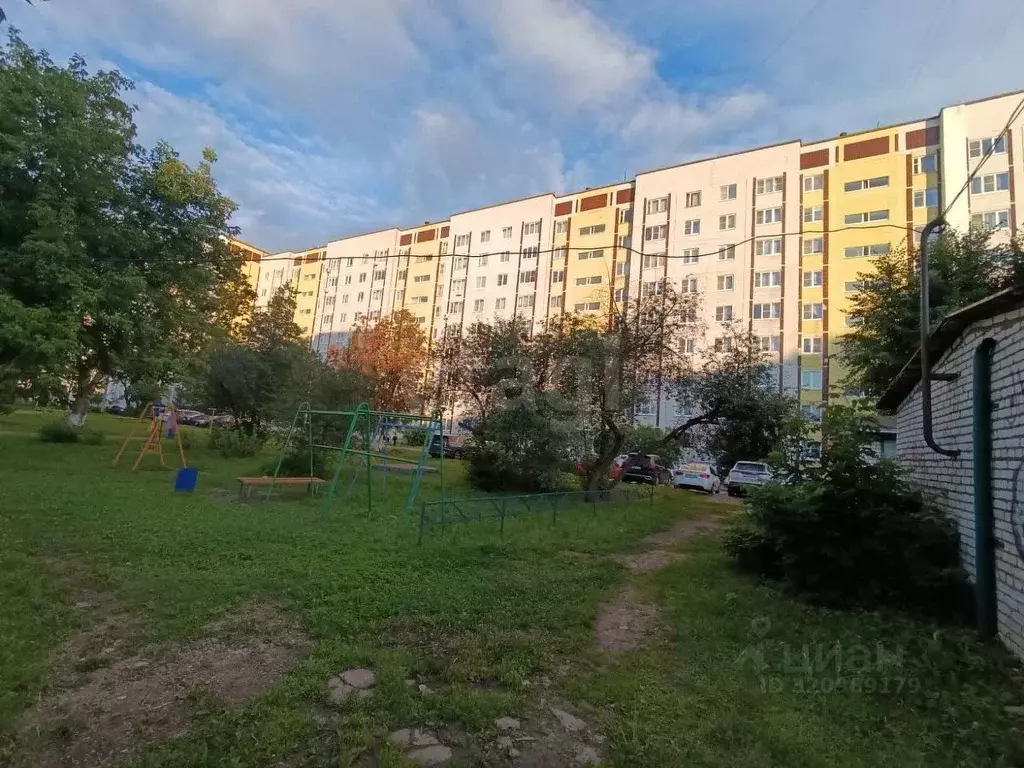 2-к кв. Владимирская область, Ковров ул. Маяковского, 2 (54.0 м) - Фото 0