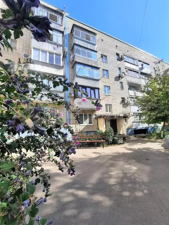 3-к. квартира, 60 м, 3/5 эт. - Фото 1