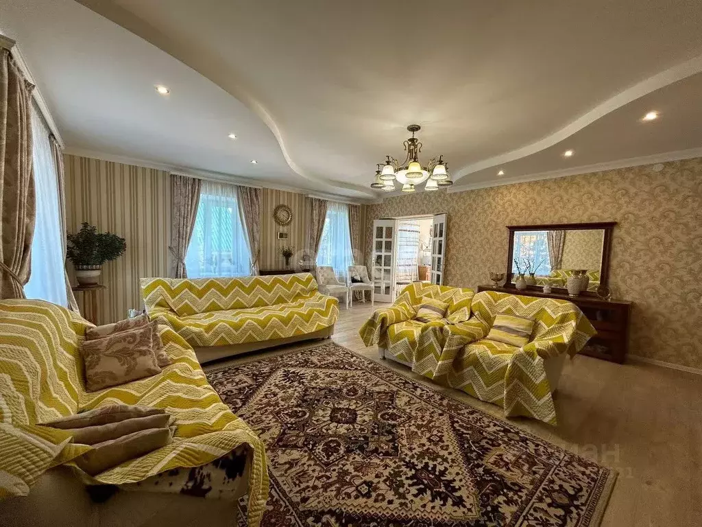 Дом в Башкортостан, Стерлитамак ул. Абдрашитова (228 м) - Фото 1