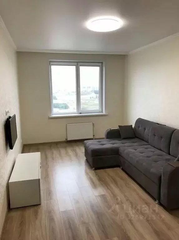 1-к кв. Татарстан, Казань Комсомольская ул., 2 (40.0 м) - Фото 1