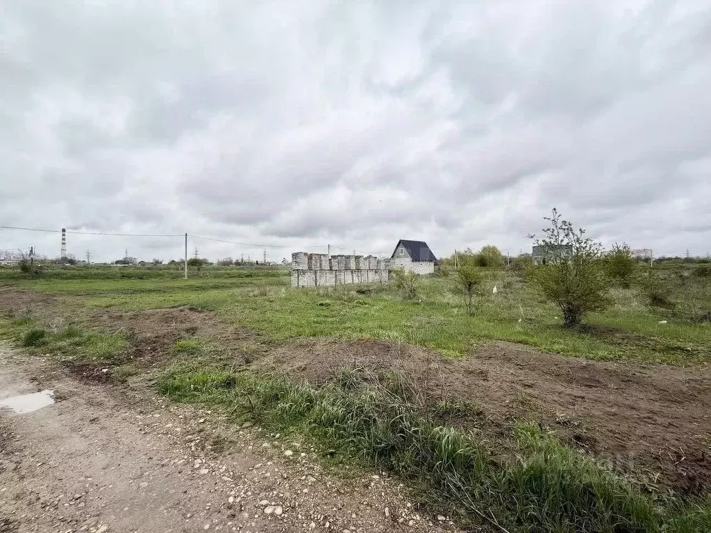 Участок в Адыгея, Тахтамукайский район, Старобжегокай аул ул. Калинина ... - Фото 1