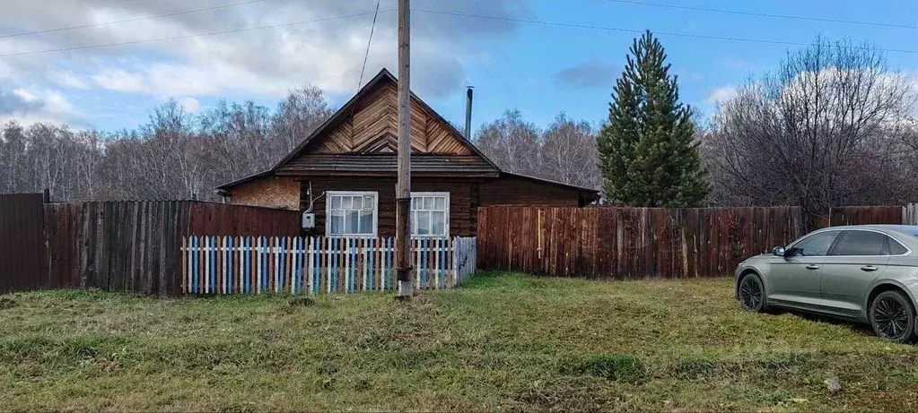 Дом в Челябинская область, Каслинский муниципальный округ, с. Булзи ... - Фото 2