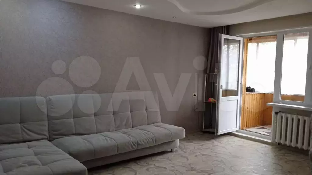 3-к. квартира, 58 м, 3/5 эт. - Фото 1