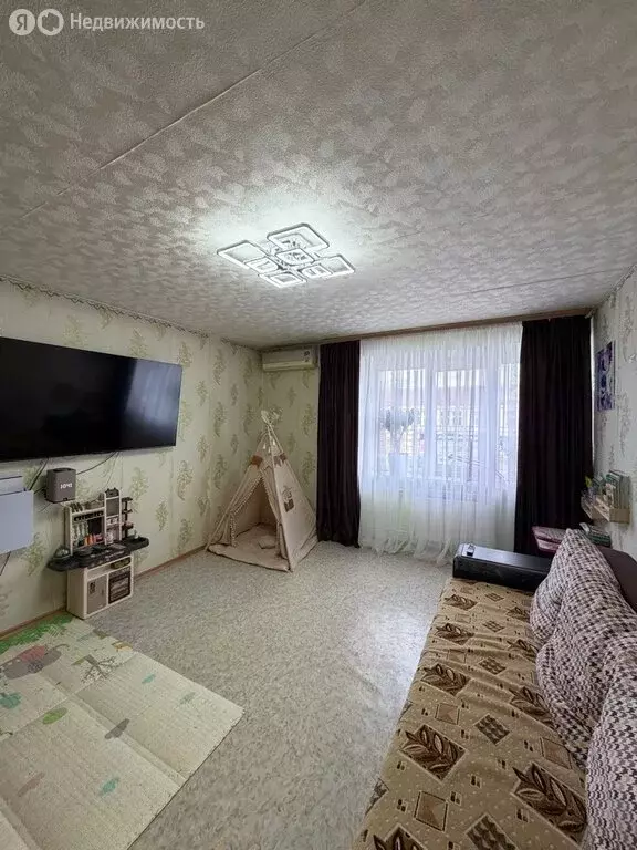 3-комнатная квартира: Невинномысск, улица Гагарина, 54 (75.1 м) - Фото 2