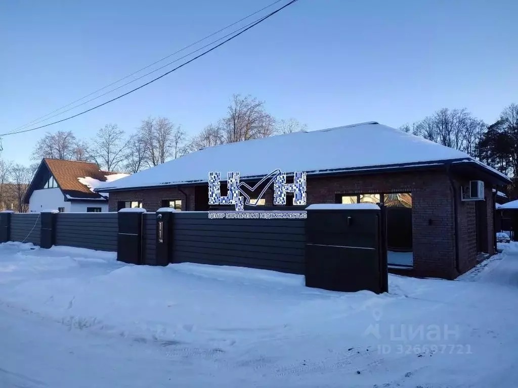 Дом в Курская область, Курский район, Моковский сельсовет, д. 1-я ... - Фото 1