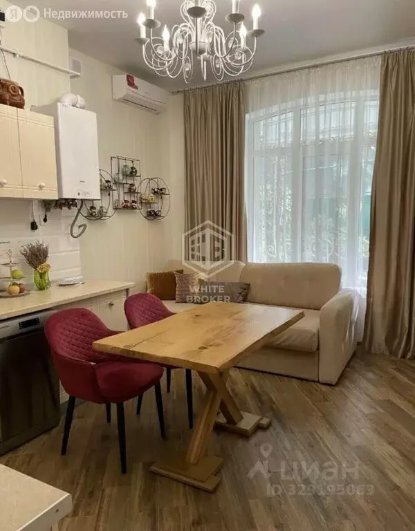 2-комнатная квартира: Ялта, Садовая улица, 20 (40 м) - Фото 1