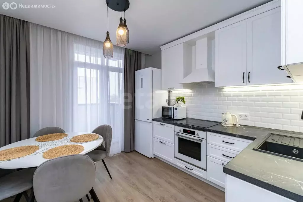1-комнатная квартира: Тюмень, Харьковская улица, 76 (30 м) - Фото 0