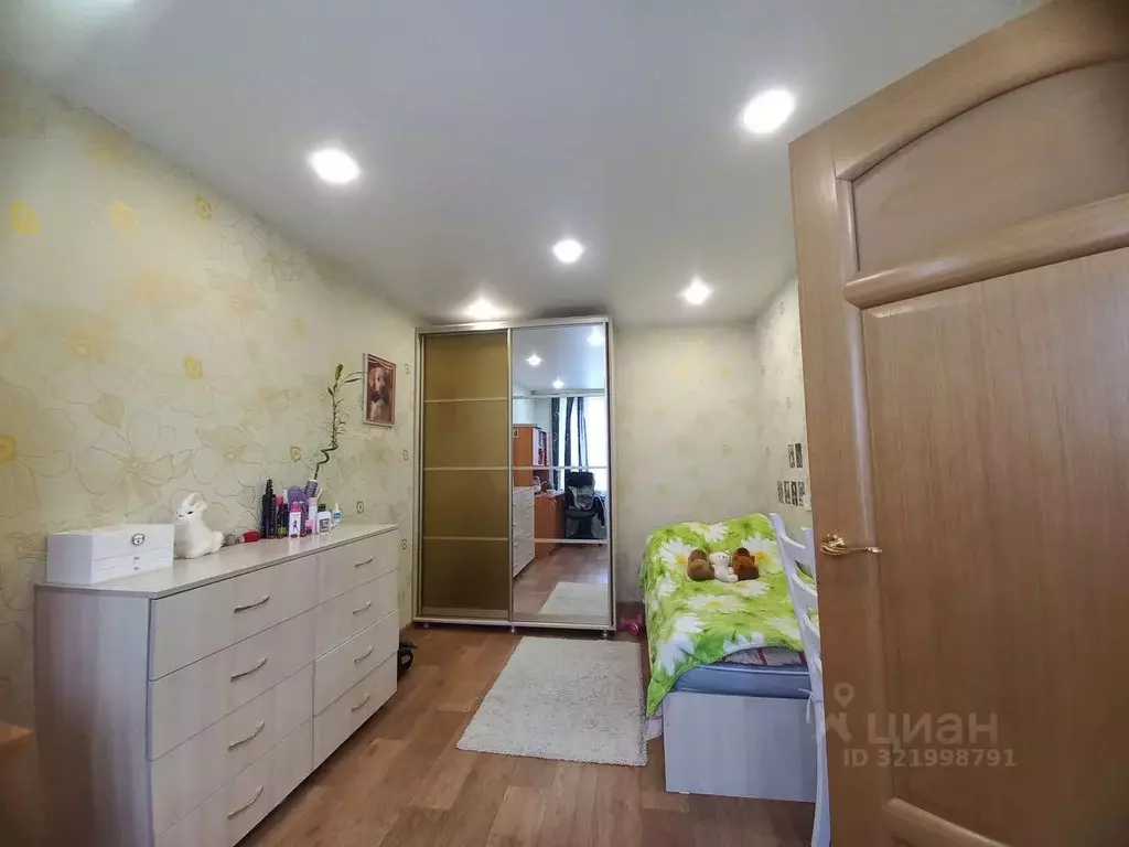 3-к кв. Ульяновская область, Димитровград Кирпичная ул., 4 (60.0 м) - Фото 0