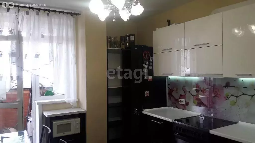 2-комнатная квартира: Новосибирск, улица Тюленина, 28 (79 м) - Фото 1