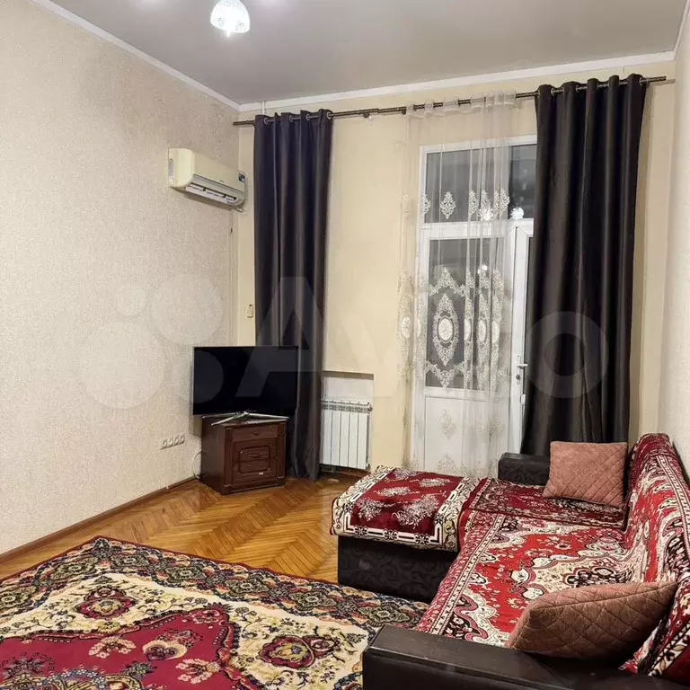 2-к. квартира, 60 м, 3/3 эт. - Фото 0