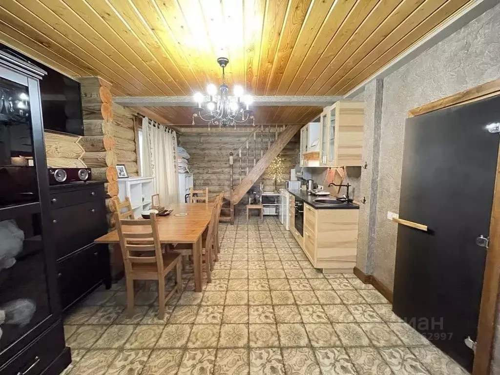 Дом в Ульяновская область, Ульяновск Свияжская ул., 13 (93 м) - Фото 0