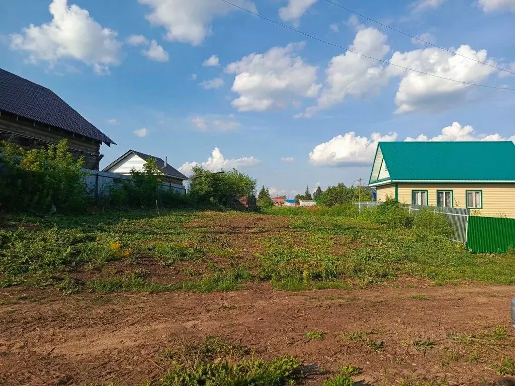 Участок в Башкортостан, Чишминский район, д. Арово Лесная ул., 3А ... - Фото 0