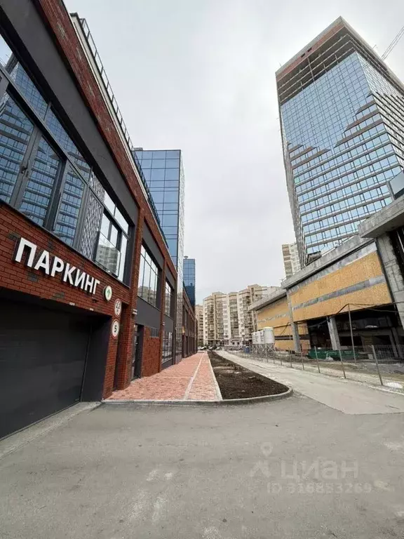 Гараж в Свердловская область, Екатеринбург ул. Боевых Дружин, 20 (16 ... - Фото 1