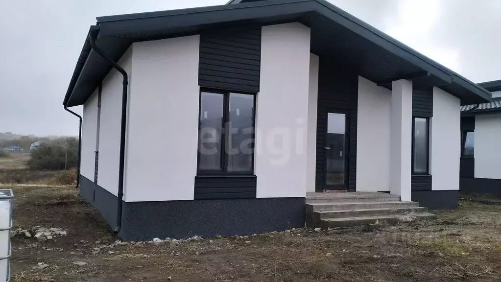 Дом в Саратовская область, д. Мергичевка ул. Малая Приовражная (104 м) - Фото 1