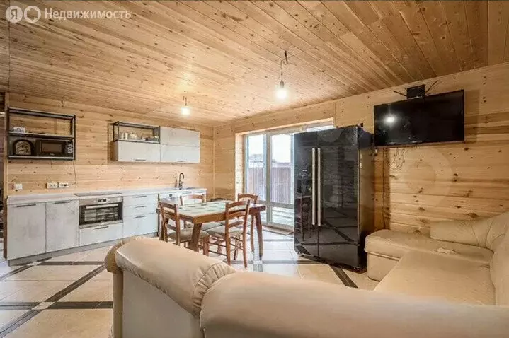 Дом в посёлок Прохладный, Озёрная улица (133 м) - Фото 1