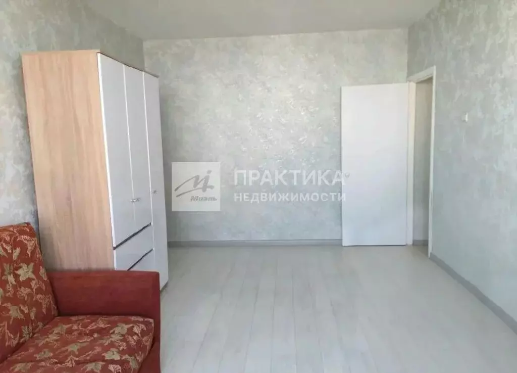 Продается 1-комнатная квартира - Фото 1