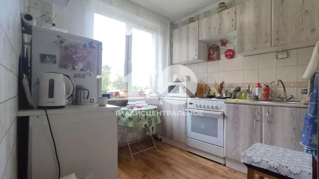 1-к кв. Новосибирская область, Новосибирск ул. Танкистов, 17 (29.8 м) - Фото 0