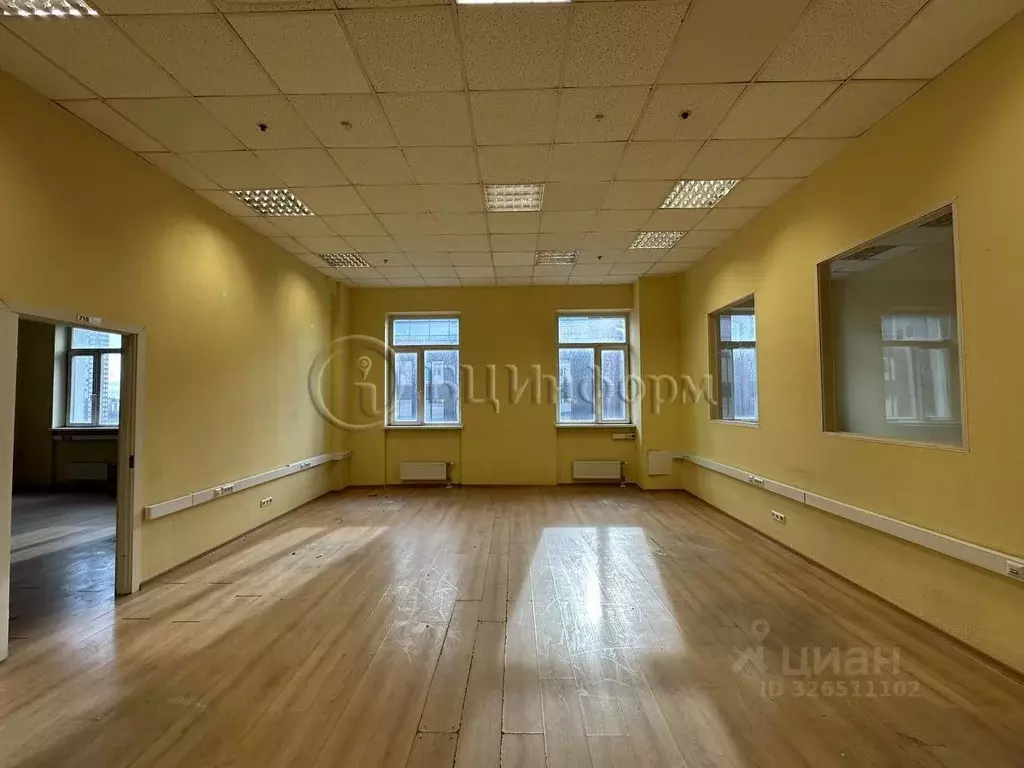 Офис в Санкт-Петербург пл. Конституции, 1 (133 м) - Фото 2