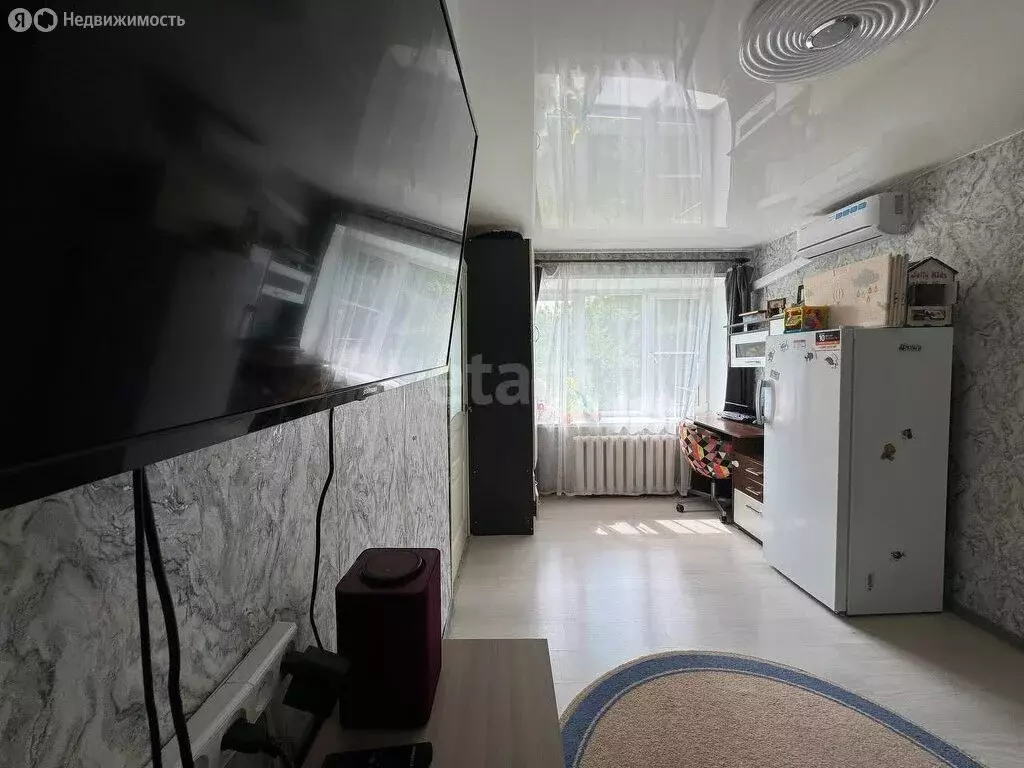 2-комнатная квартира: Белоозёрский, улица 50 лет Октября, 9 (43.9 м) - Фото 1