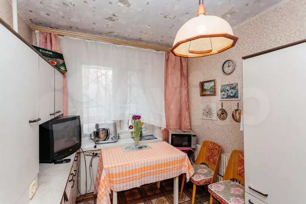3-к. квартира, 61 м, 1/9 эт. - Фото 0