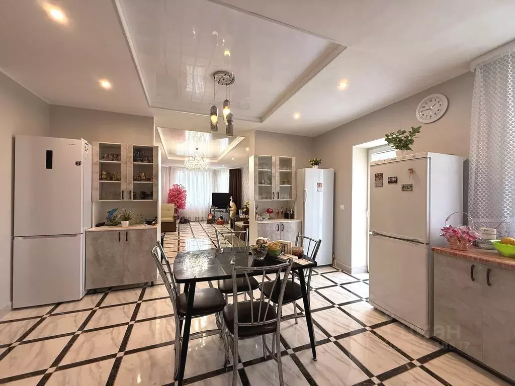 Дом в Новгородская область, Новгородский район, Савинское с/пос, д. ... - Фото 2