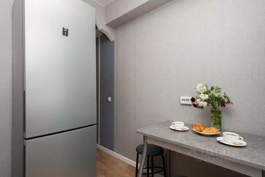 1-к кв. Иркутская область, Иркутск Колхозная ул., 51 (30.0 м) - Фото 1