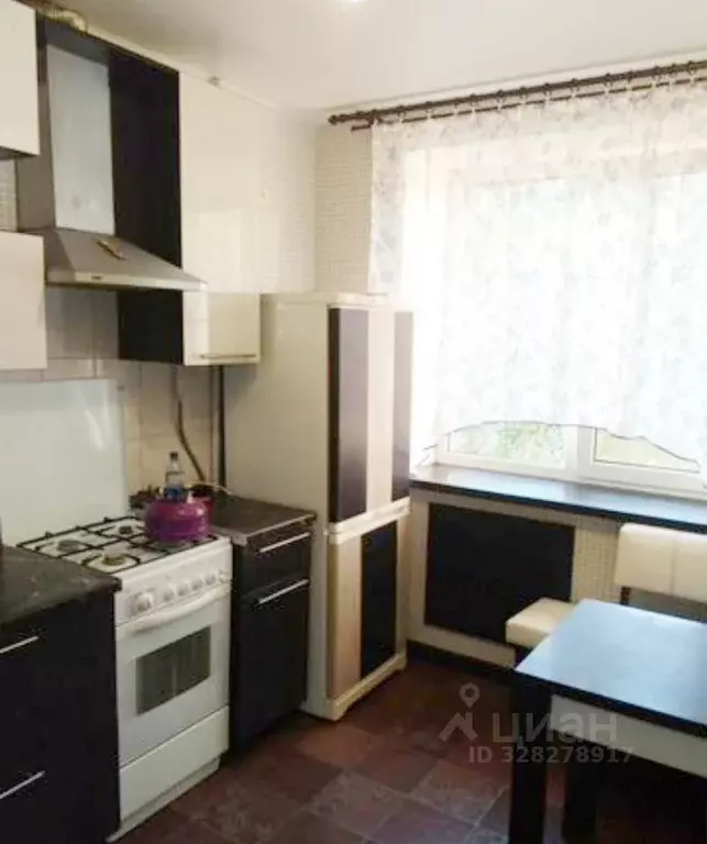 3-к кв. Самарская область, Тольятти ул. Лизы Чайкиной, 68 (68.0 м) - Фото 2