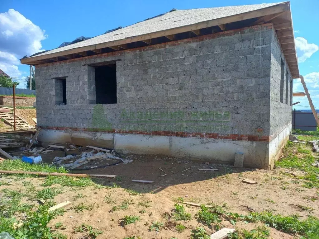 Дом в Саратовская область, Энгельс муниципальное образование, пос. ... - Фото 1