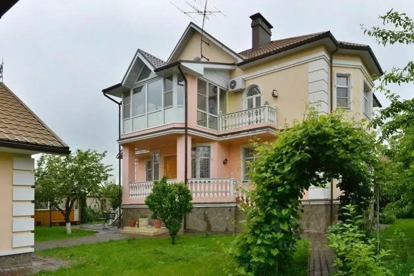 Дом в Московская область, Одинцовский городской округ, Бузаево кп  ... - Фото 1