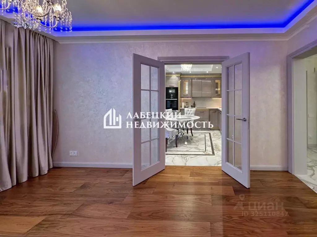 3-к кв. Москва, Москва, Московский г. ул. Бианки, 6к3 (98.7 м) - Фото 2