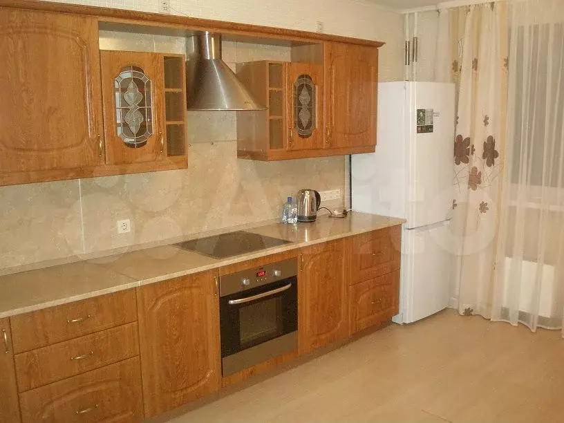 1-к. квартира, 52,5 м, 4/8 эт. - Фото 0