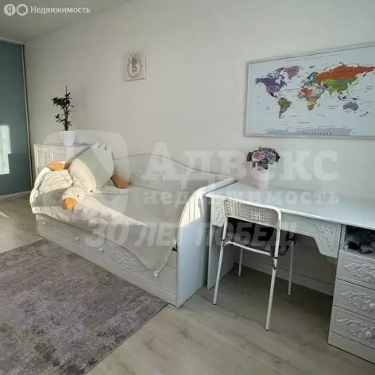 2-комнатная квартира: Тюмень, Заполярная улица, 13 (70 м) - Фото 2