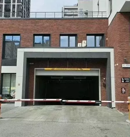 Гараж в Свердловская область, Екатеринбург ул. Айвазовского, 52 (32 м) - Фото 1