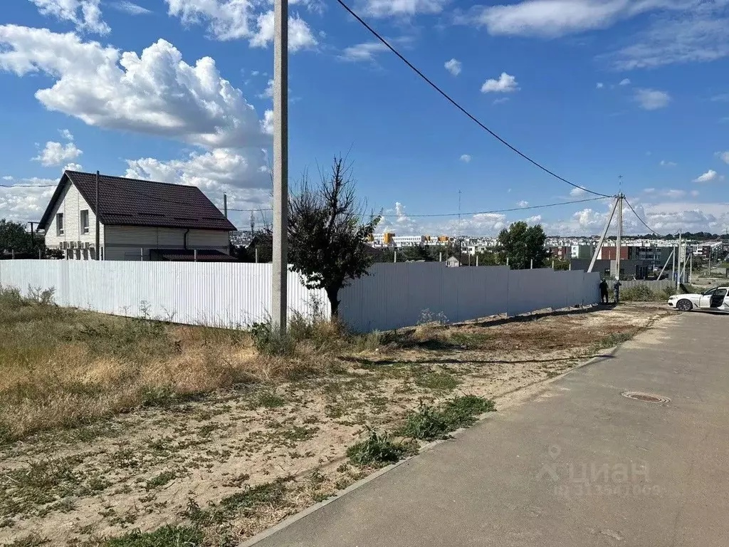 Участок в Волгоградская область, Волгоград ул. Джамбула Джабаева (6.0 ... - Фото 0