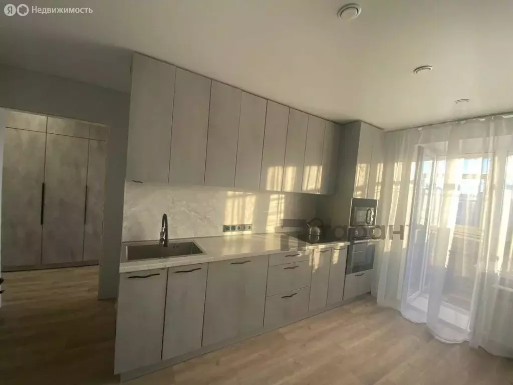 3-комнатная квартира: Миасс, улица 8 Марта, 138 (62.5 м) - Фото 2