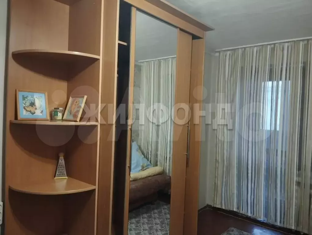 Комната 10,7 м в 1-к., 2/5 эт. - Фото 1
