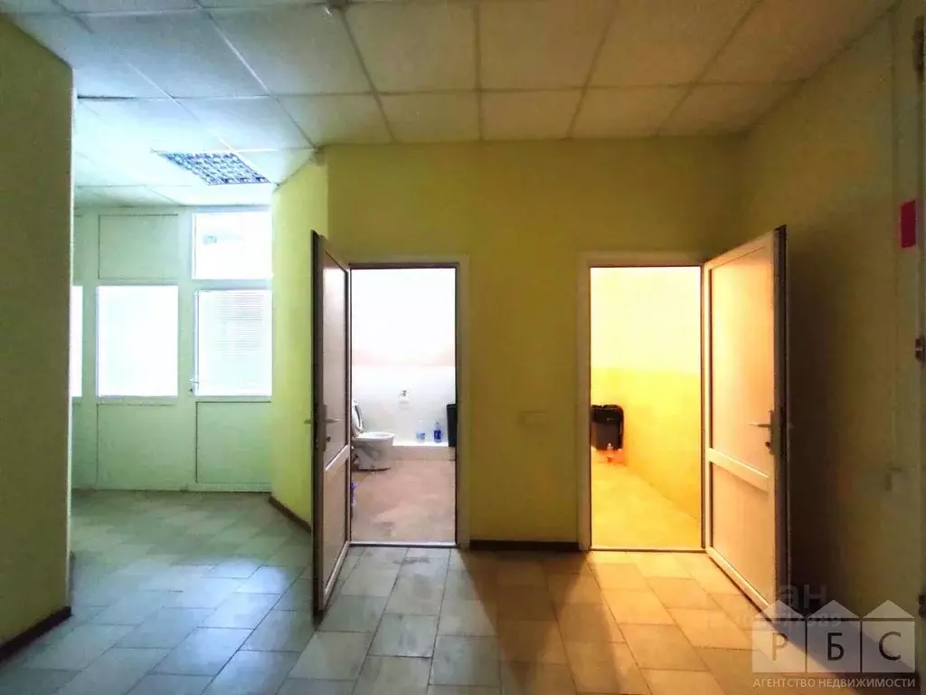 Офис в Саратовская область, Саратов Буровая ул., 32А (374 м) - Фото 1