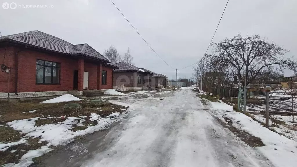 Дом в село Толмачево, СДТ Связист (120 м) - Фото 0