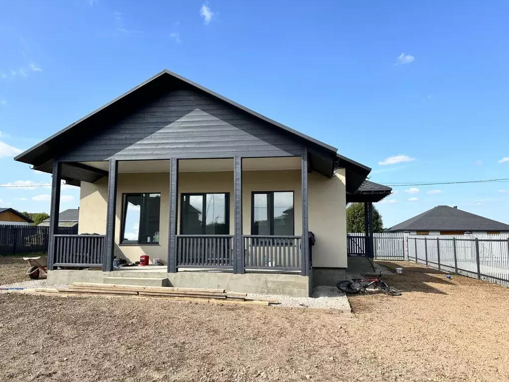 Дом в Калужская область, Жуковский муниципальный округ, Истье с/пос  ... - Фото 2