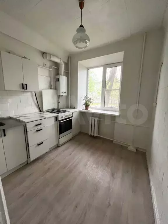 3-к. квартира, 55,4 м, 2/4 эт. - Фото 1