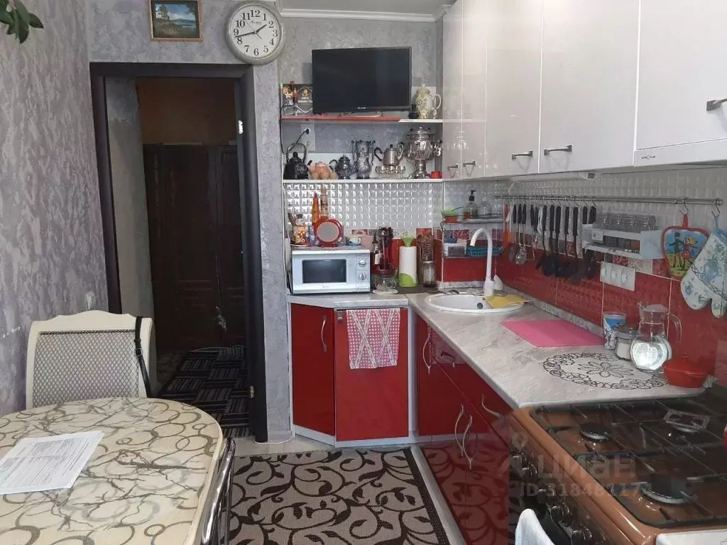 3-к кв. Брянская область, Брянск ул. Есенина, 2 (60.8 м) - Фото 1