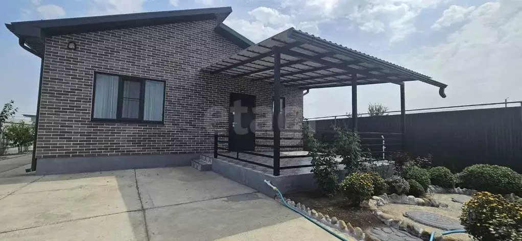 Дом в Краснодарский край, Белореченск Аграрник ДНТ,  (81 м) - Фото 0