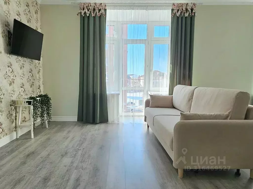 1-к кв. Тюменская область, Тобольск Октябрьская ул., 19А (52.0 м) - Фото 2