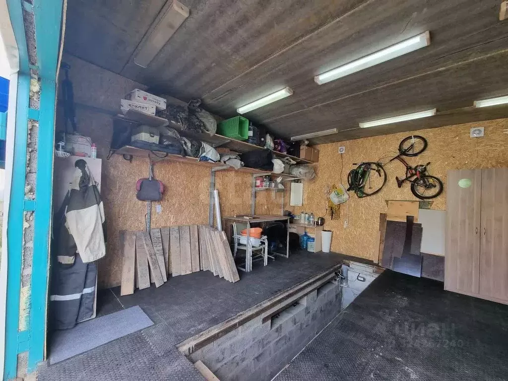 Гараж в Тюменская область, Тобольск Зона ВУЗов тер., 10В (37 м) - Фото 1