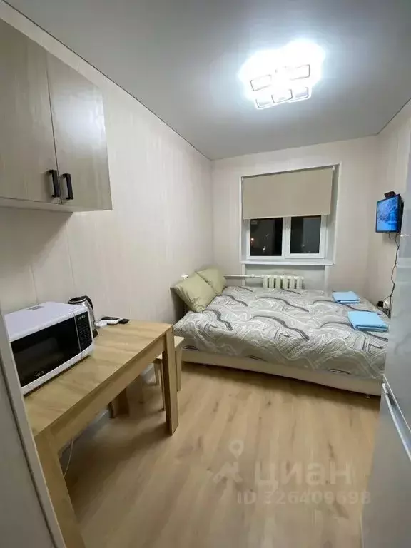 Комната Псковская область, Псков наб. Реки Великой, 4 - Фото 1