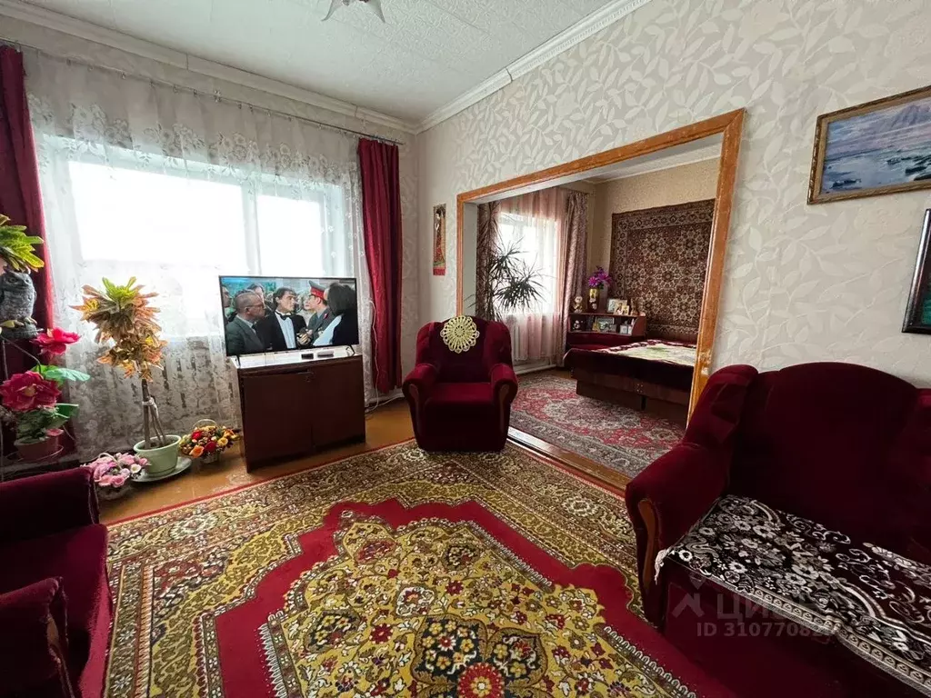 Дом в Саратовская область, Красноармейский район, Каменское ... - Фото 0